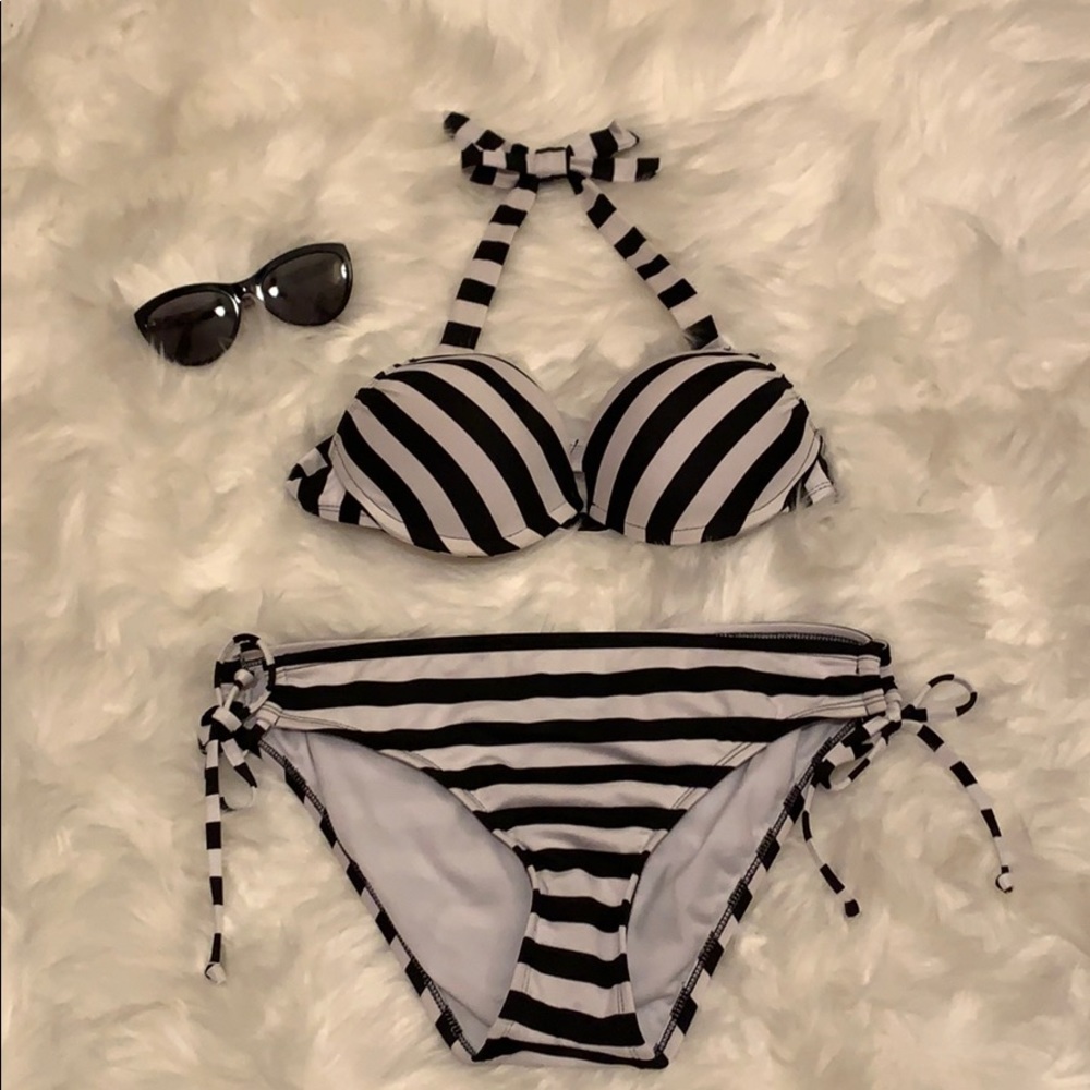 🖤Striped Bikini 🖤